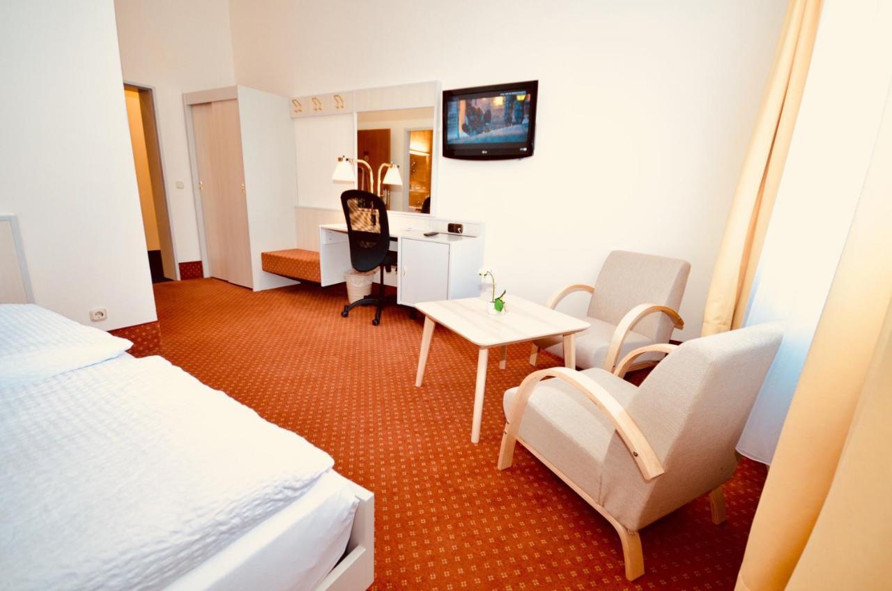 CityHotel Uelzen Buitenkant foto