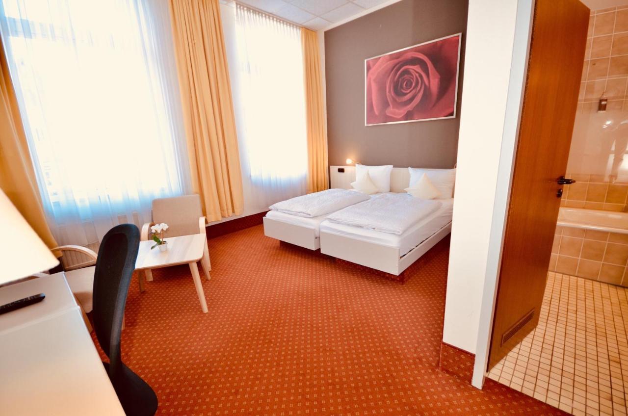 CityHotel Uelzen Buitenkant foto